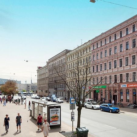 Fantastic Studio Apartment In The Heart Of Рига Екстер'єр фото
