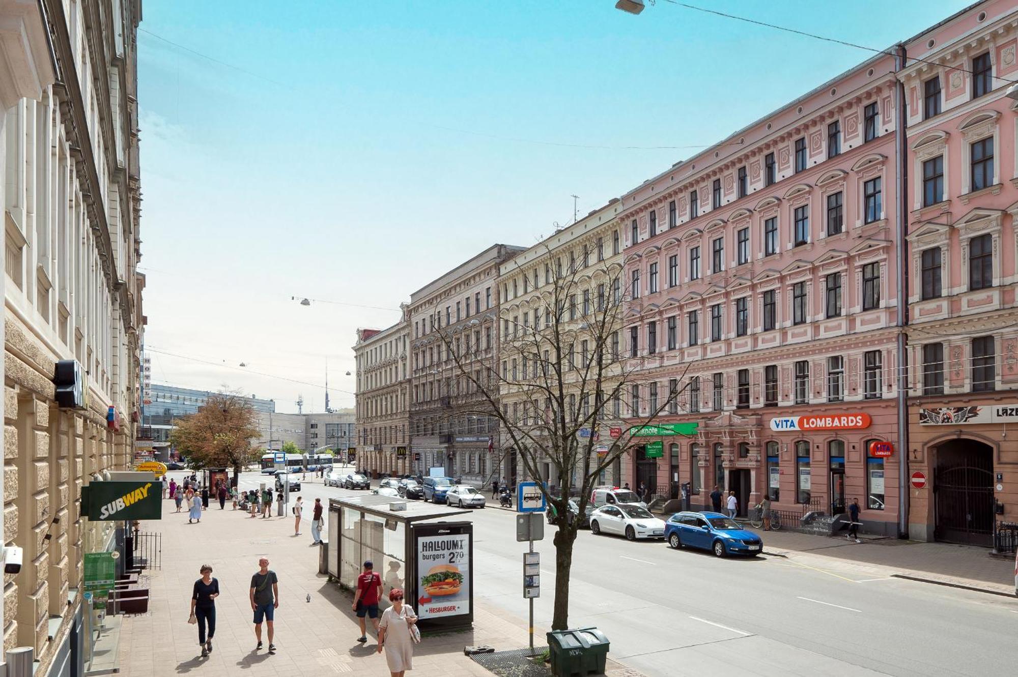 Fantastic Studio Apartment In The Heart Of Рига Екстер'єр фото